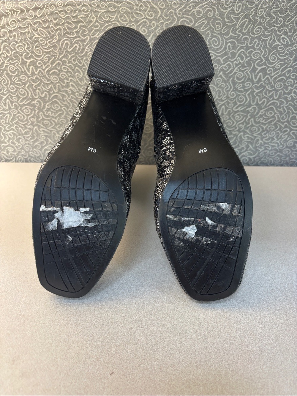 Amelia Grace Black & Silver Sequined Houndstooth Julia Ankle Boots Size 6 - Picture 9 of 10